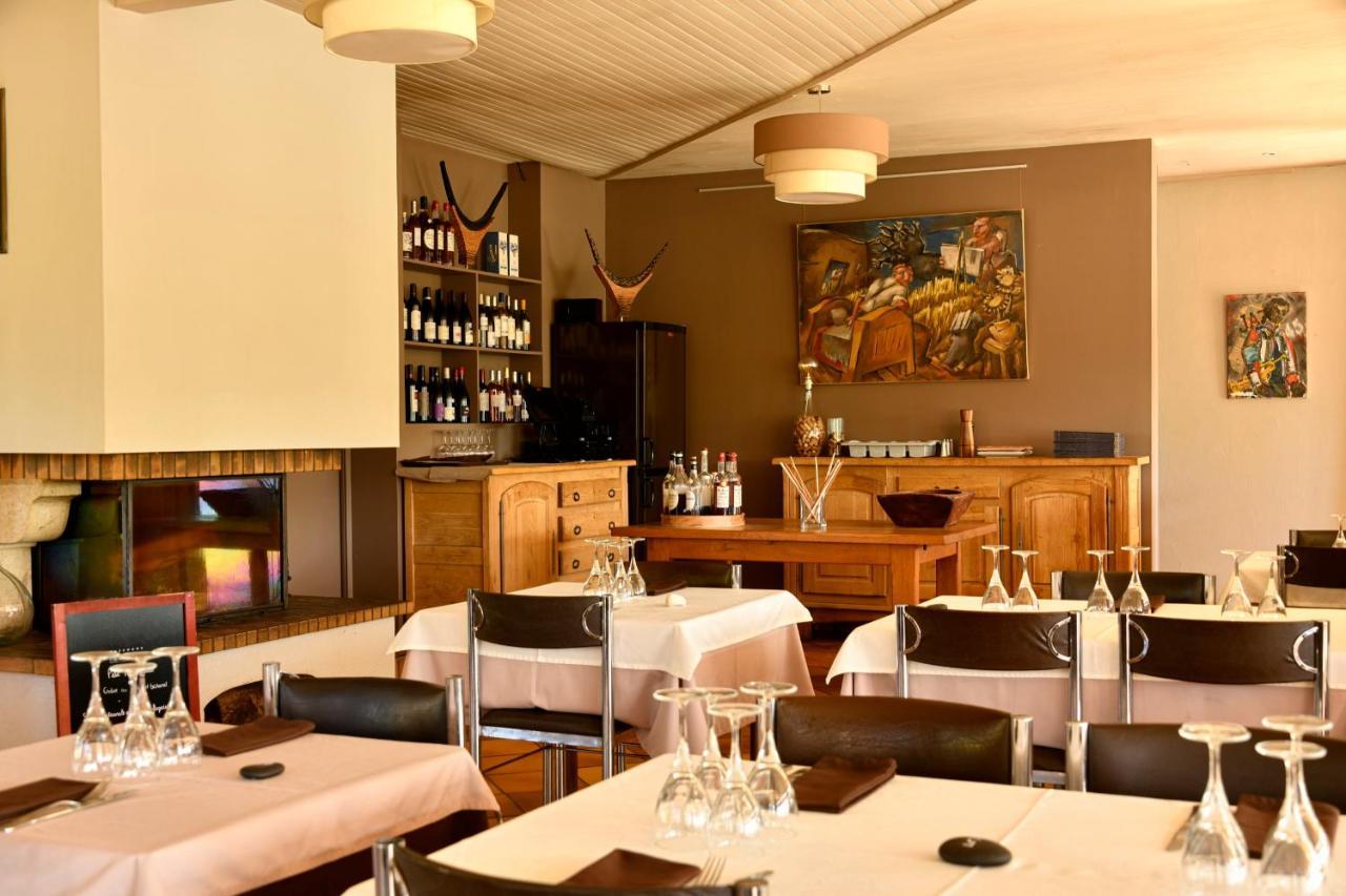 Logis Hotel & Restaurant Le Pardaillan Gondrin Εξωτερικό φωτογραφία